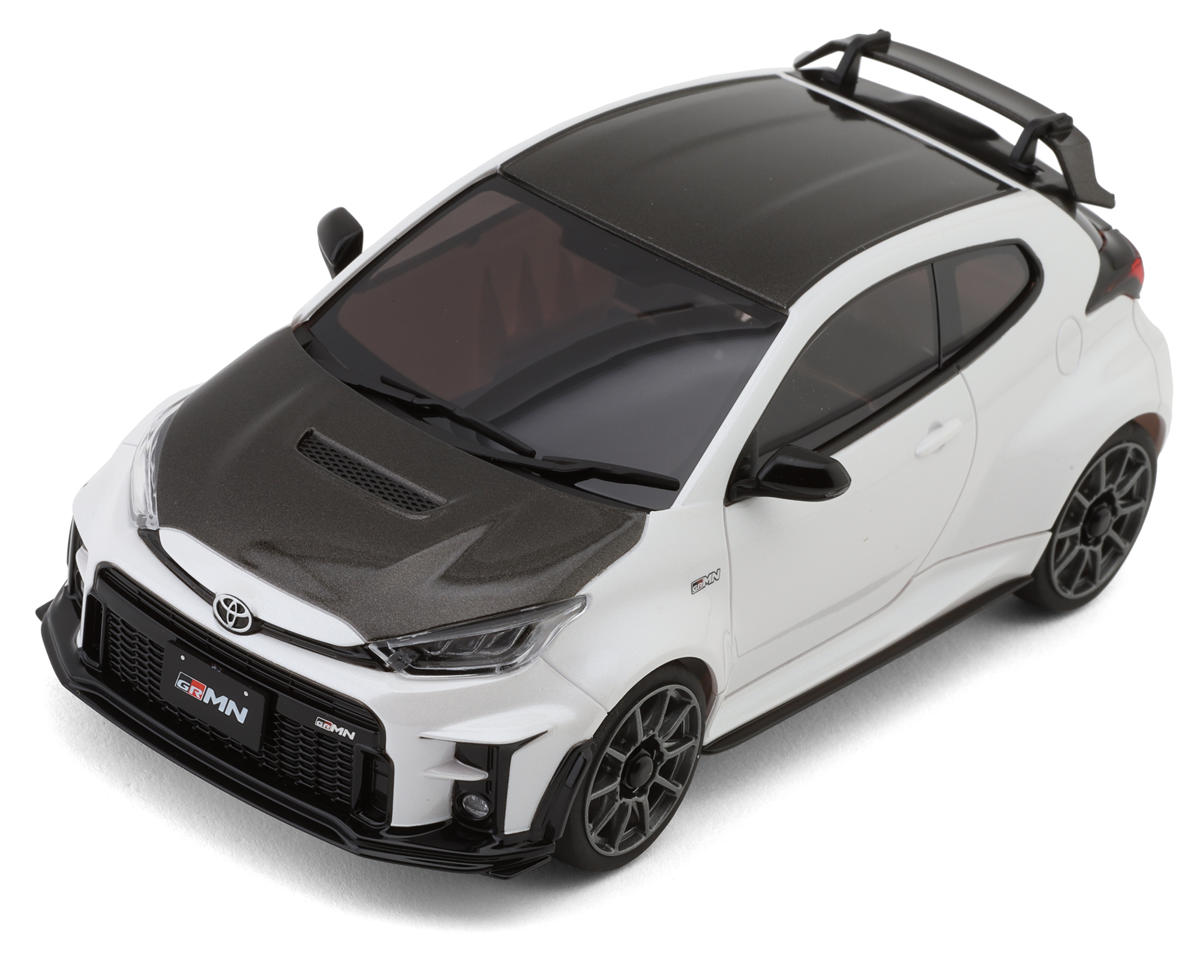 Kyosho Mini-Z MA-020 Toyota GRMN Yaris Circuit Package Pre-Painted Body (Pearl White) (90mm - M)